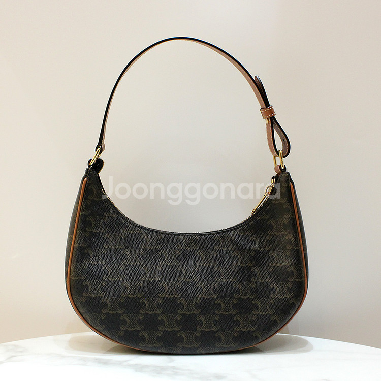 [명품다올동래] 셀린느 트리옹프 아바 미듐 호보 숄더백--3