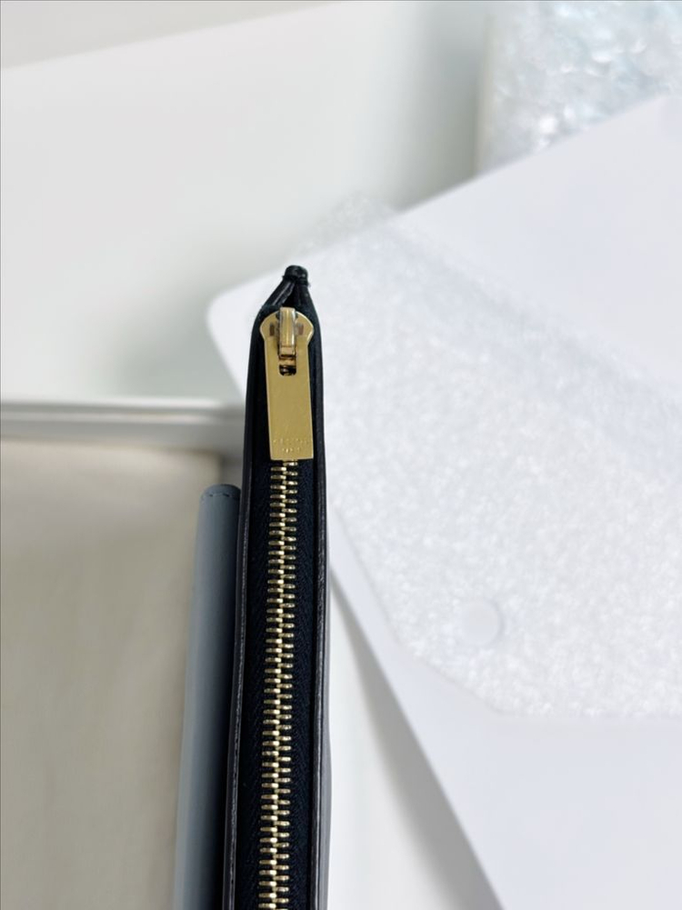 셀린느 CELINE 포켓 엔벨로프 클러치 풀세트 정품--4