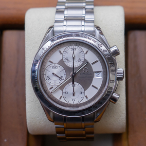 오메가 스피드마스터 39mm 오토매틱 시계