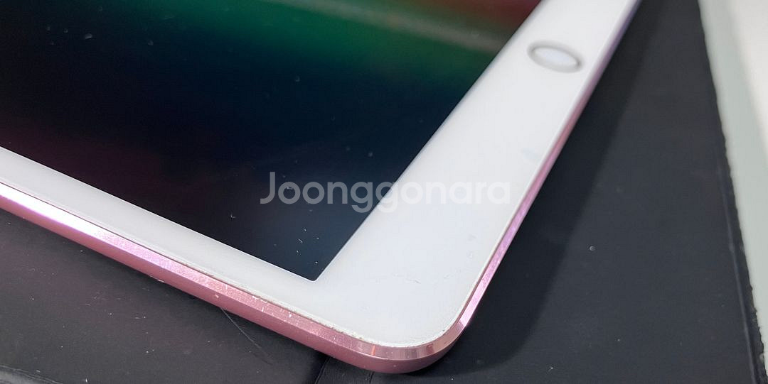 아이패드 프로 10.5 Wi-Fi 64G + 애플펜슬 1세대 판매합니다.--2