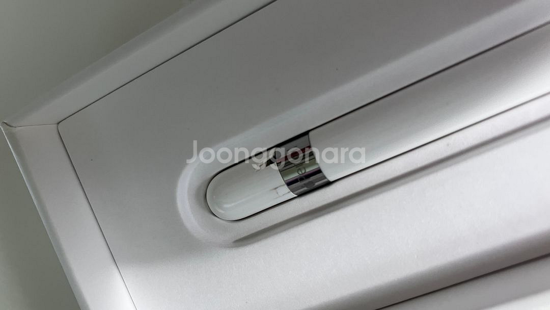 아이패드 프로 10.5 Wi-Fi 64G + 애플펜슬 1세대 판매합니다.--6