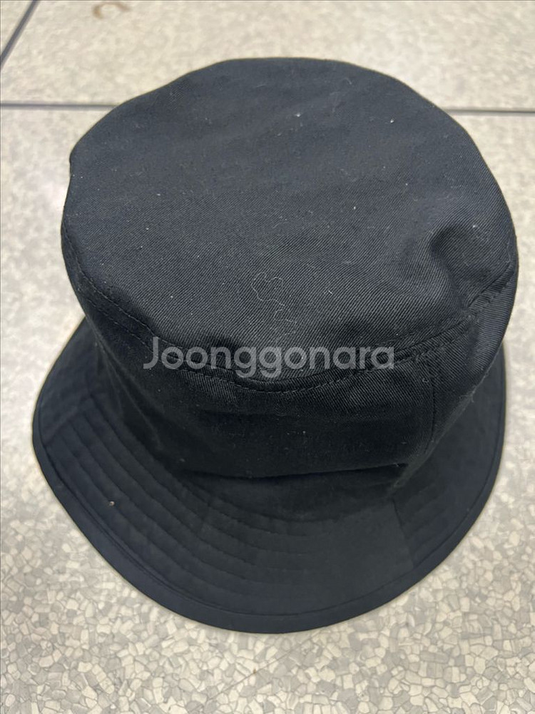 세인트쇼 버킷햇(엑소 찬열모자) 판매합니다!!--1