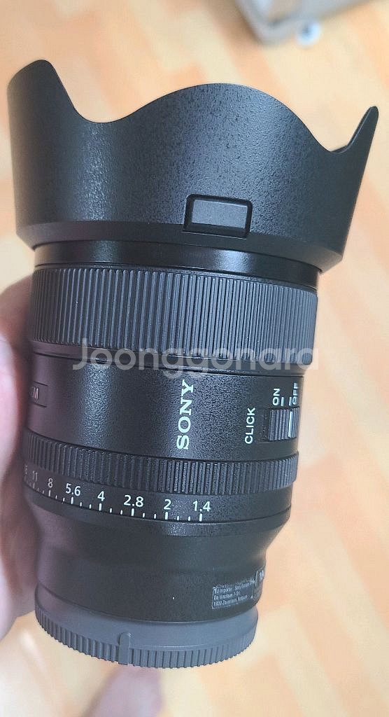 소니 24mm 1.4gm 24gm 이사금 판매합니다.--3