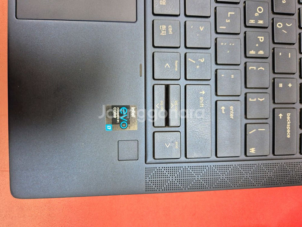 HP dragonfly g2 lte 모델 팝니다--5
