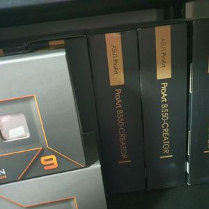 X870E,X670E,B650,B550 고급마더보