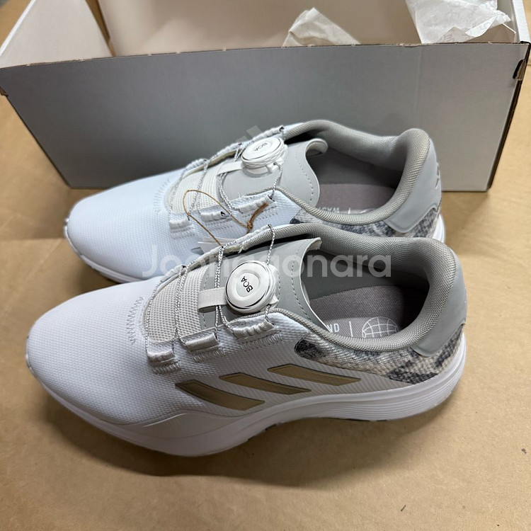 아디다스 s2G 보아 23 남자 255 사이즈 미사용--2