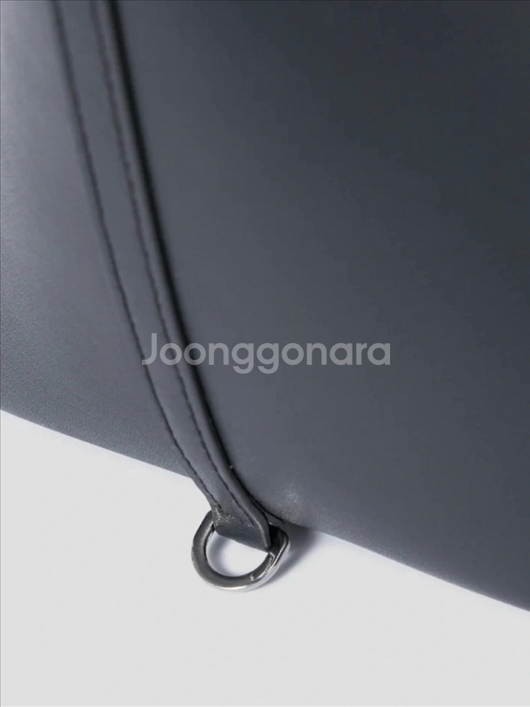 (새상품) 구호 KUHO 레더 미니 숄더백--6