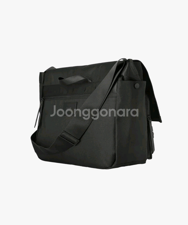 SSRL Dual Pocket Messenger Bag--1