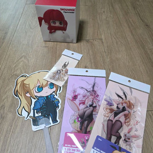 던파 잠실 스노우메이지 굿즈 다양하게 팝니다