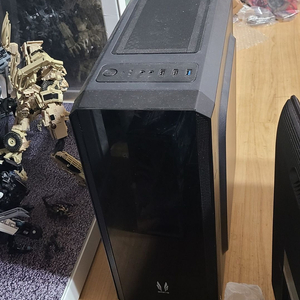 I5-9600KF / GTX 1650 컴퓨터 본체