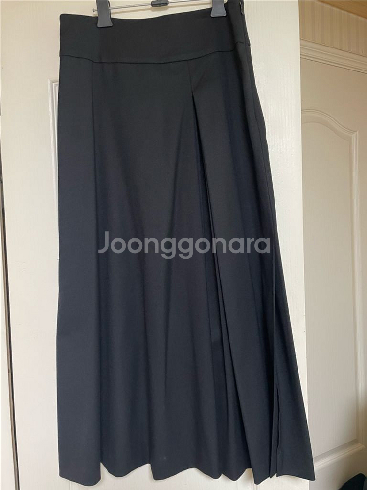 닐바이피 언발란스 스커트 블랙66--0