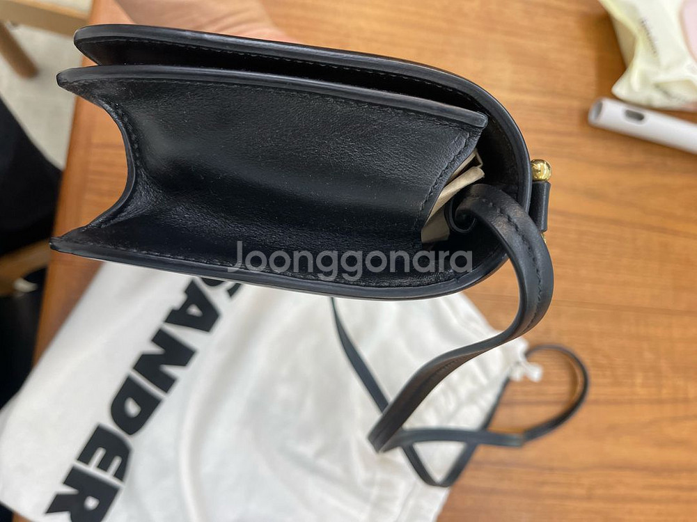 질샌더 크로스백--2