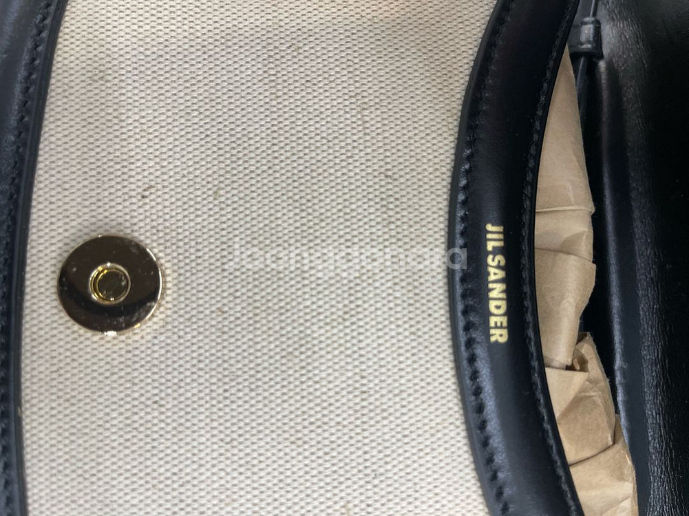 질샌더 크로스백--6