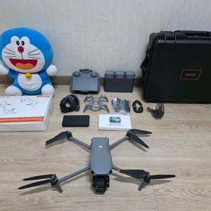 DJI 에어3 플라이 모어 콤보 (DJI RC2 조종기
