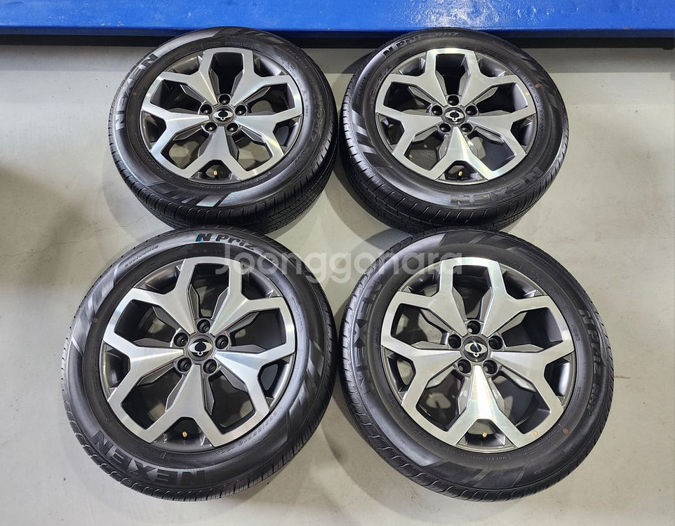 토레스 18인치 임판 휠타이어,2355518--0