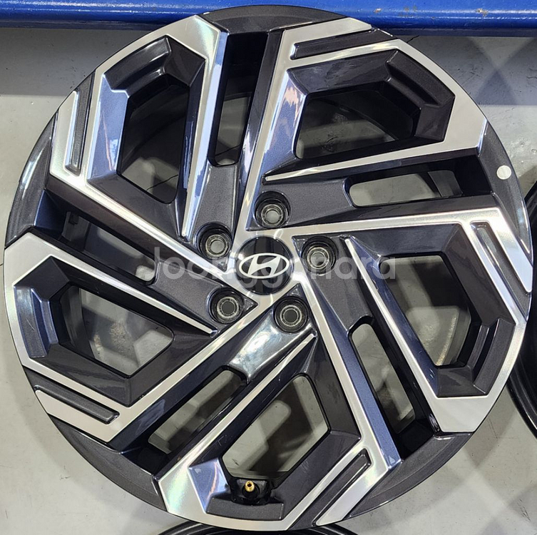 투싼 NX4 19인치 휠, 싼타페 19인치 휠--1