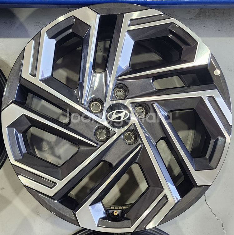 투싼 NX4 19인치 휠, 싼타페 19인치 휠--4