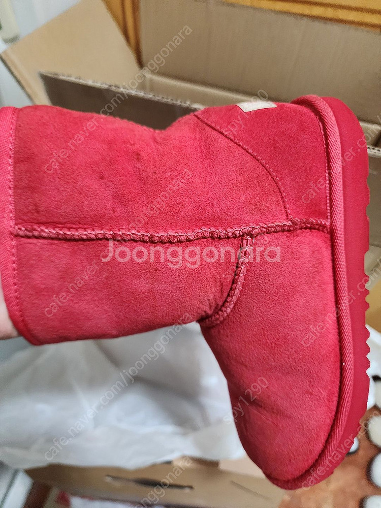 UGG 어그 부츠 판매합니다.--5
