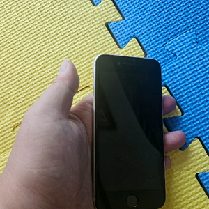아이폰SE3 128GB 판매합니다