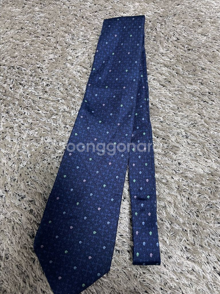 명품넥타이 개당 25,000원 팔아요!!--4