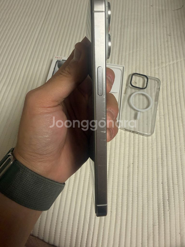 아이폰 15프로맥스 512 화이트 팝니다--11