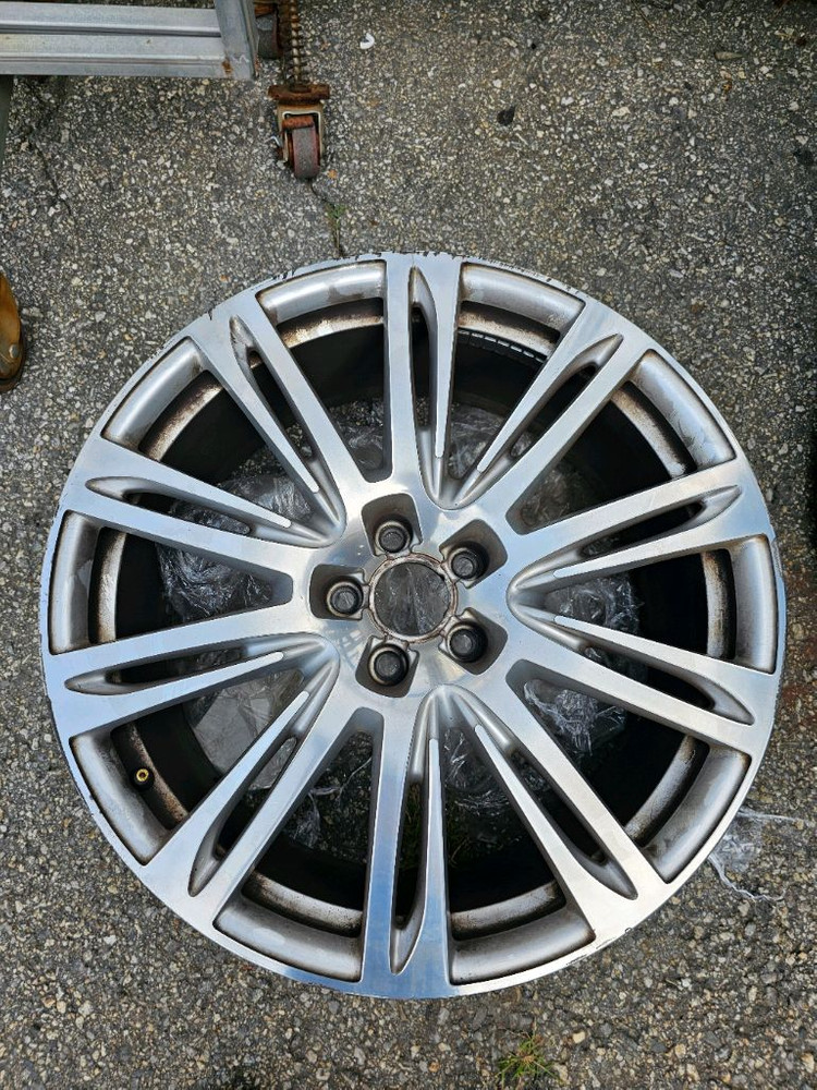 아우디 A7,A8 프레스티지 20인치 휠 판매합니다 이미지