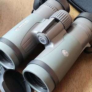 볼텍스 레이저 10x42 쌍안경