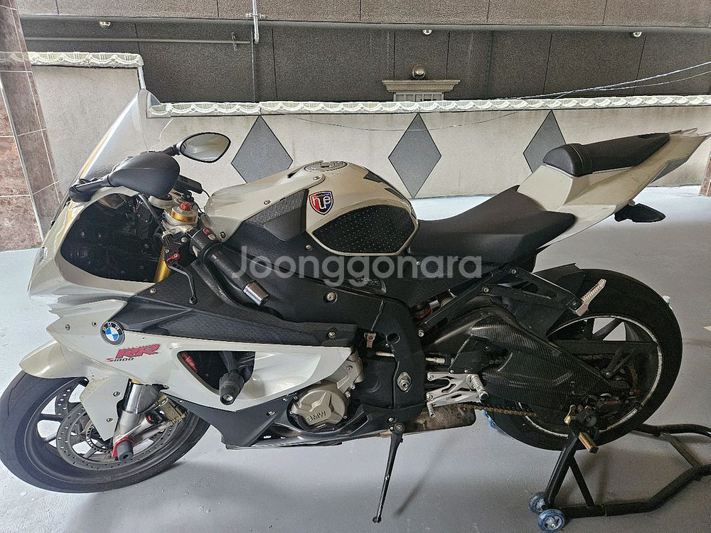 11년식 BMW s1000rr 68xxxxkm 팝니다--1