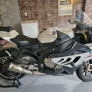 11년식 BMW s1000rr 68xxxxkm 팝니다