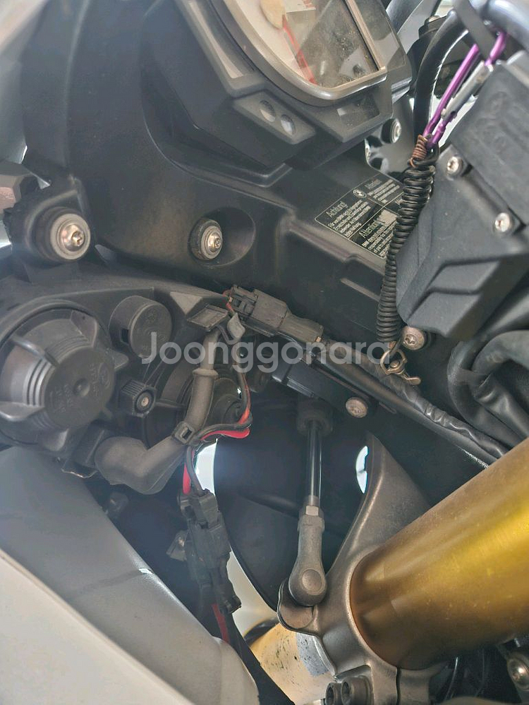 11년식 BMW s1000rr 68xxxxkm 팝니다--9