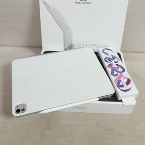 아이패드 프로 13 M4 512 wifi 실버 풀세트