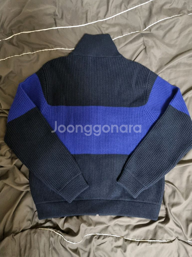 정품 새제품 구찌 집업자켓 XS--3