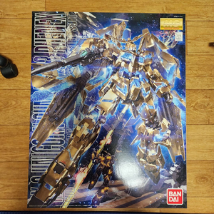 반다이 mg 유니콘 페넥스 새상품 팝니다