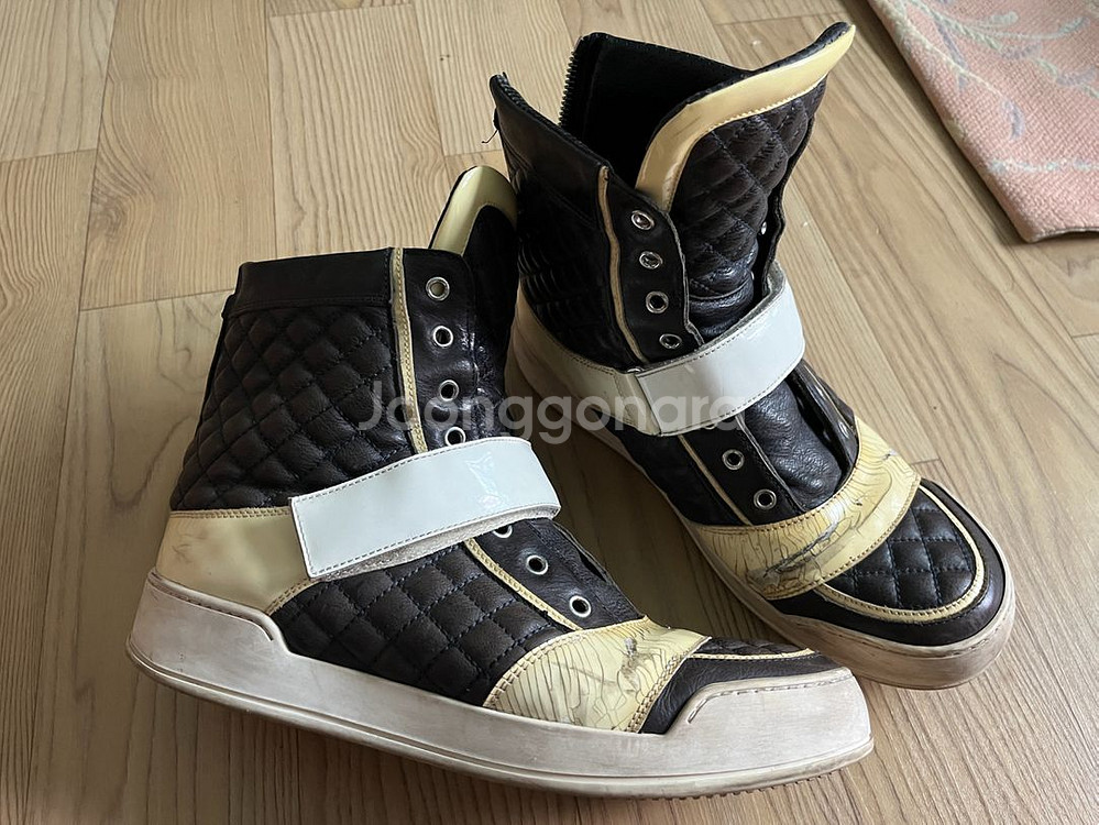 발망 14ss 퀼팅 하이탑 스니커즈 42(275)--1