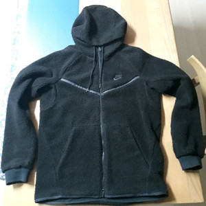 [L] 나이키 셰르파 쉐르파 테크팩 블랙 상의