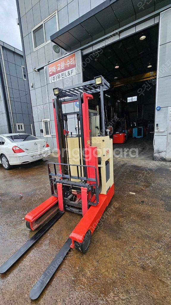 특가 니찌유 입식 1.3톤 전동지게차 3M 300만--3