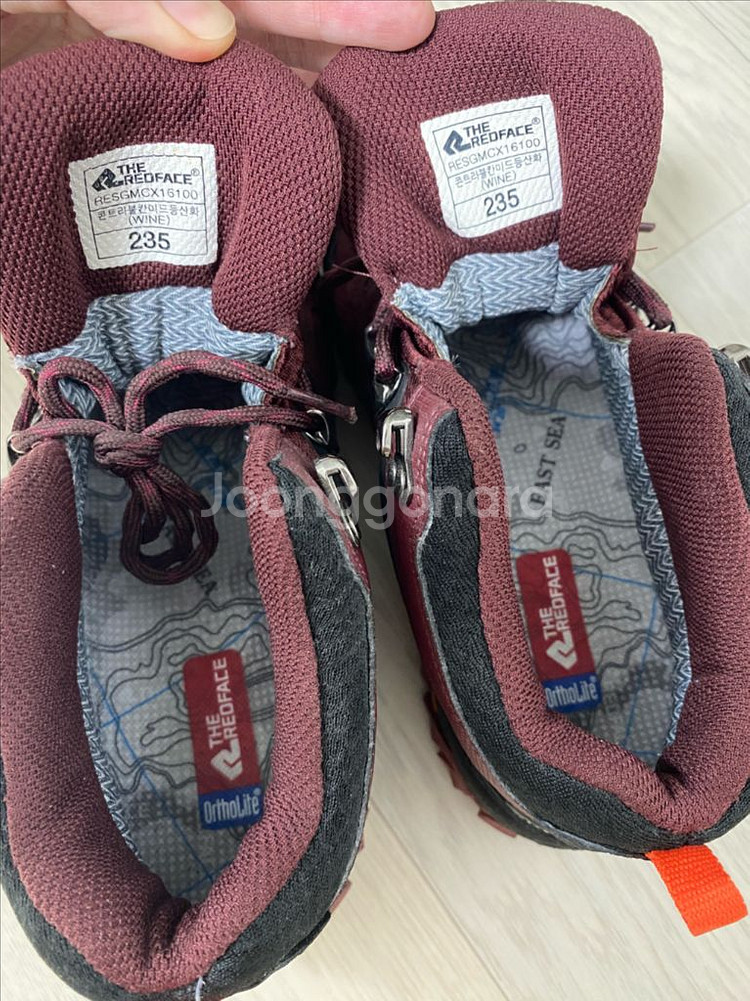 레드페이스 콘트라 불칸 미드 등산화--1