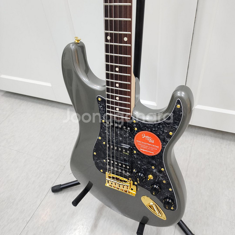 고퍼우드 스트랫 일렉기타 S-classic V 그레이--3