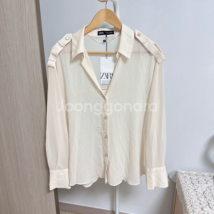 zara 자라 여리핏루즈셔츠 L--0