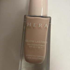 헤라 글로우 래스팅 24아워 레디언트 스킨 파운데이션