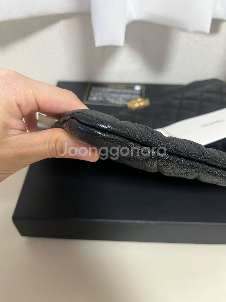 정품 샤넬 보이클러치 빈티지금장 미디움 캐비어--7