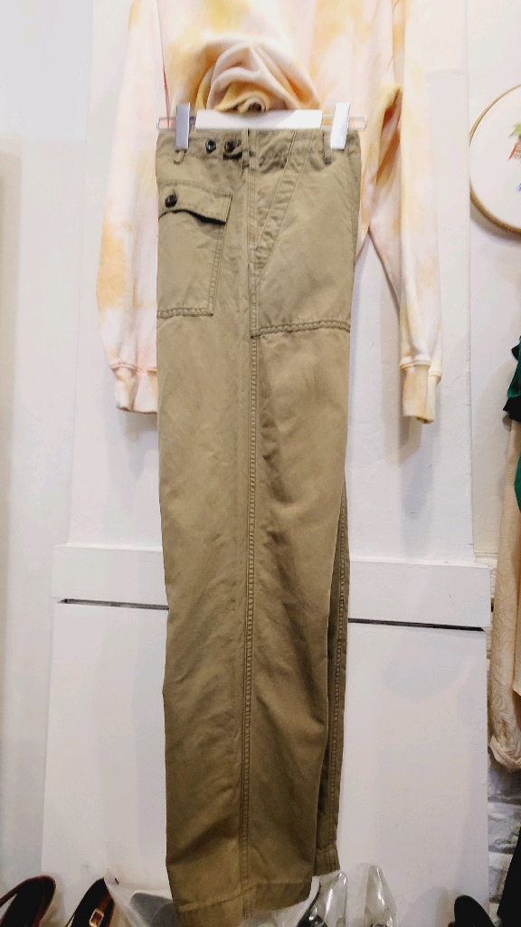 올세인츠 맨투맨. 메종키즈네 팬츠--9