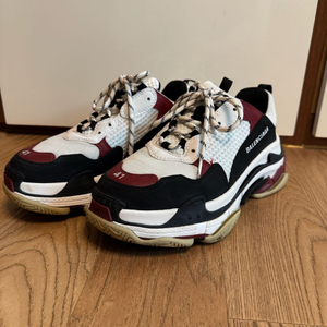 발렌시아가 트리플s 41