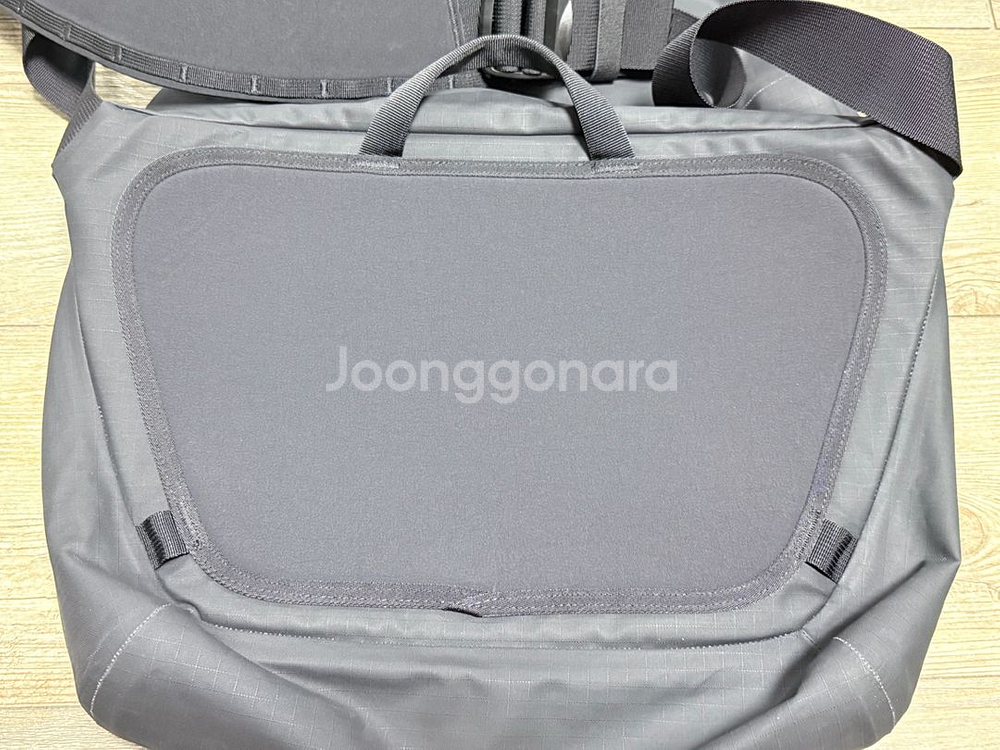 아크테릭스 정품 그랜빌10 캐리어백 블랙--6