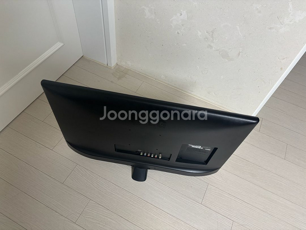 28인치 led tv 엘지 텔레비 모니터 겸용 lg 티--8