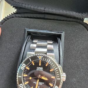 오리스 애커스 43mm 검주 풀박스