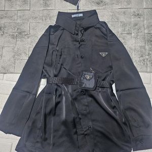 새상품 프라다남방 77