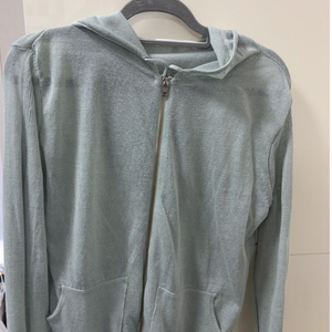 업클로젯 후드집업