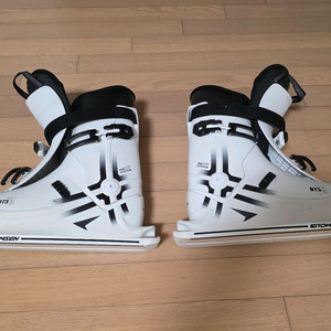 톰슨스케이트(인라인스키) L사이즈 판매합니다(+보호대)