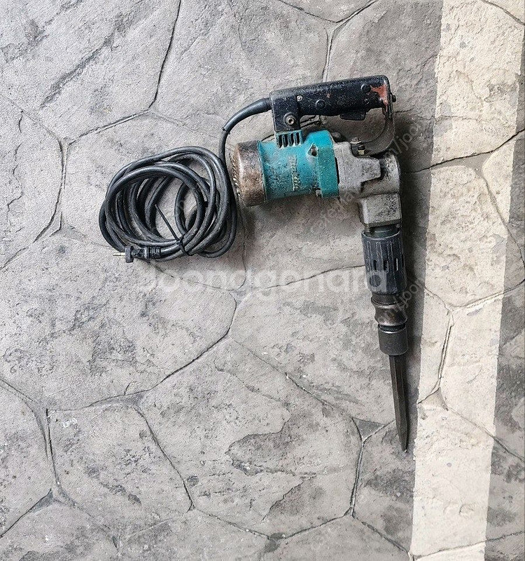 마끼다함마드릴 팝니다.--1